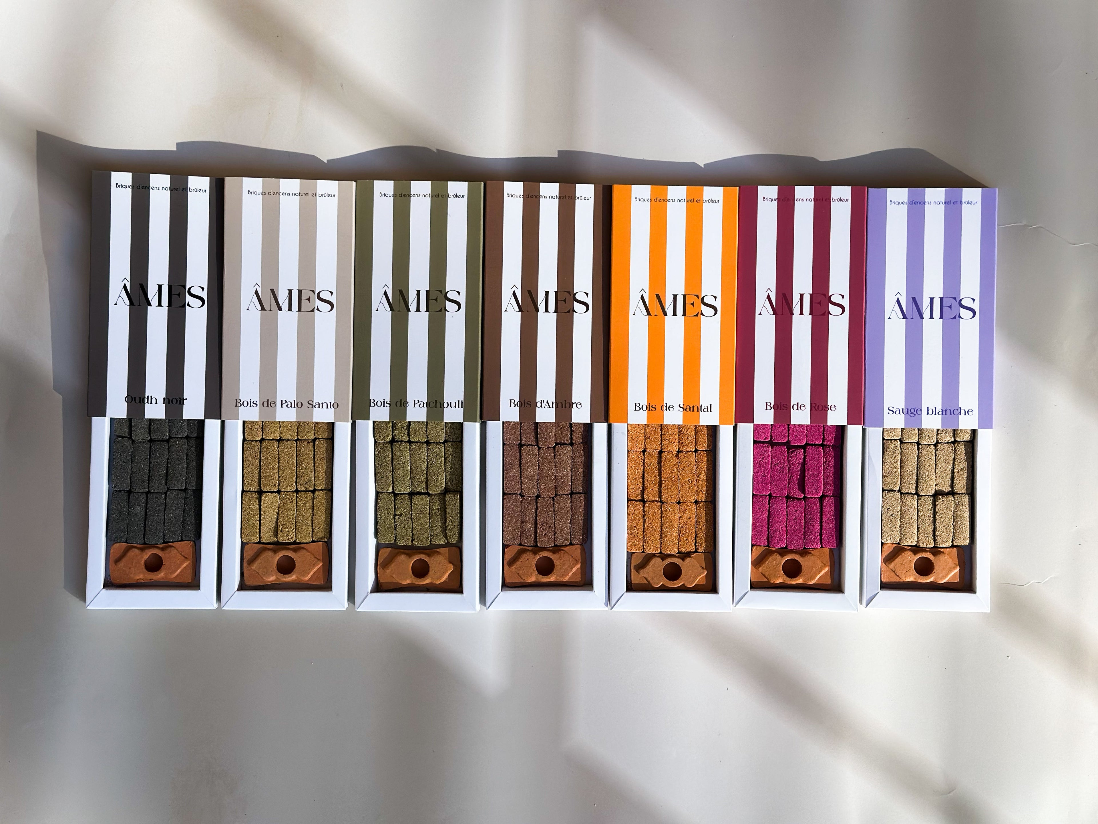 Briques d'encens naturel et brûleur